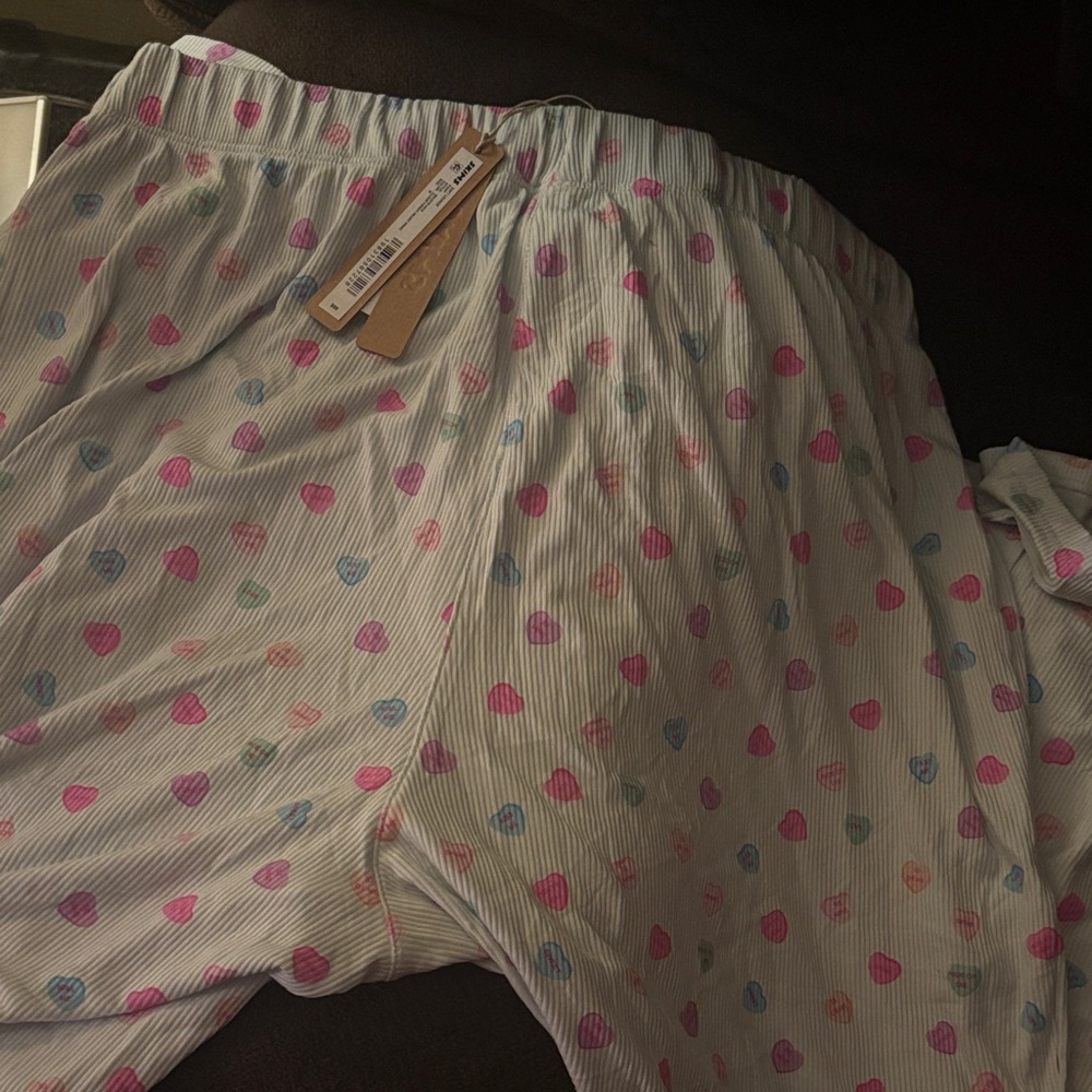 SKIMS Pajama Bottoms with conversation heart pajama pants with tags